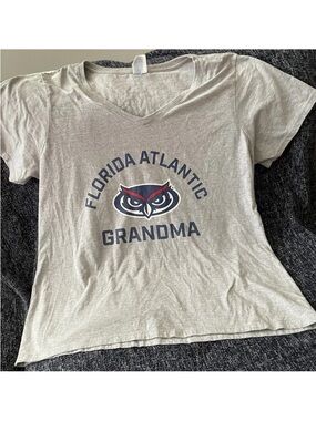 Florida Atlantic University Grandma Graphic Tee - Light Gray with Navy & Red Owl